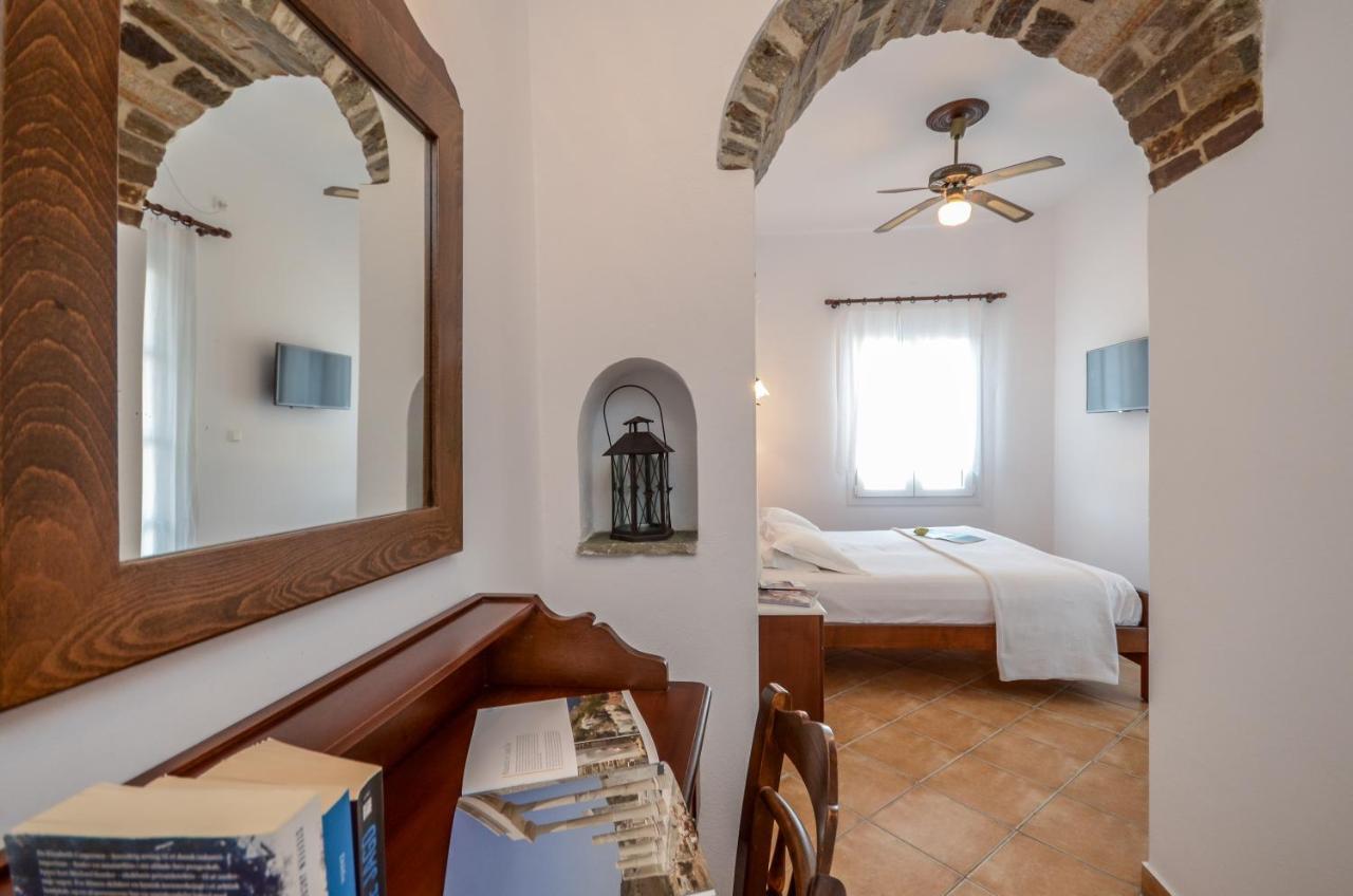 Hotel Anixis Naxos City Экстерьер фото